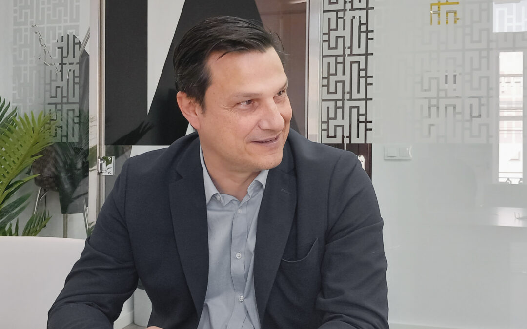 Entrevista a Lorenzo Serratosa (Presidente de Substrate AI): “Aspiramos a ser lĂderes en el desarrollo de IA generativa en Europa”